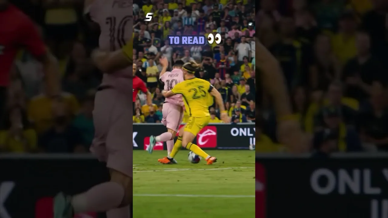 Learn how to dribble like Leo Messi 👀🐐#football #footballtraining #footballplayer #soccer