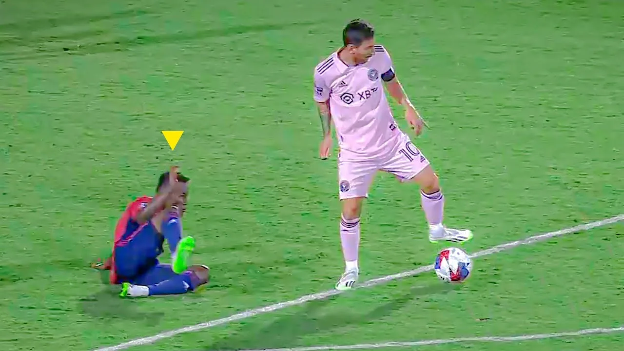 Unique Skills By Lionel Messi