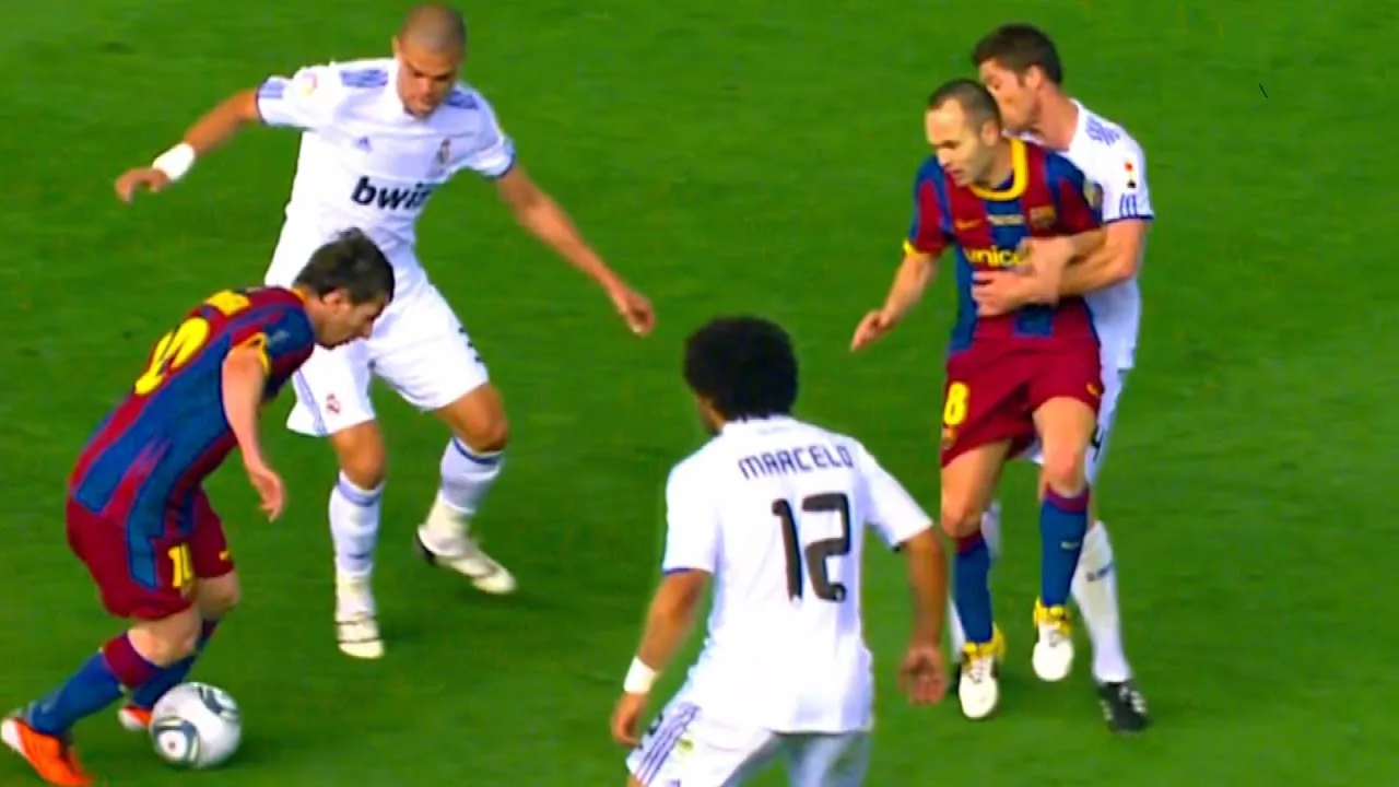 When Lionel Messi Destroyed Ronaldo's 1 Billion Real