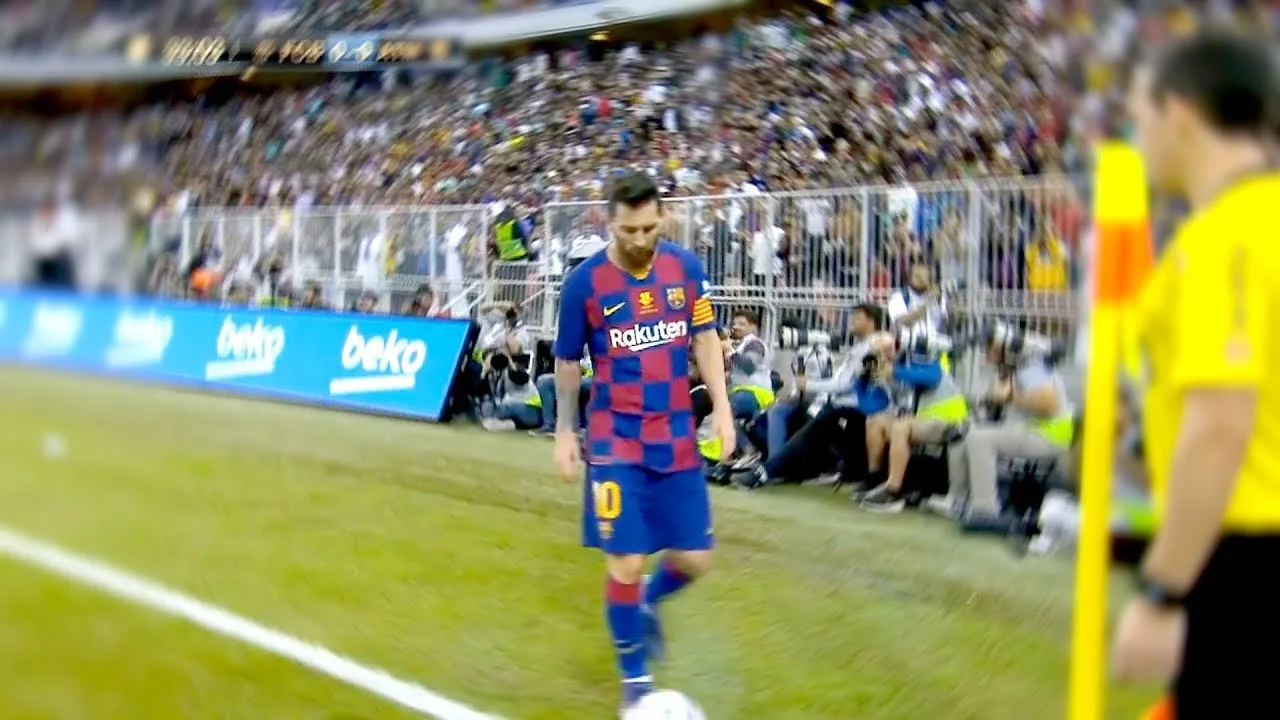 25 ALIEN Goals By Lionel Messi ! RONALDO Who?