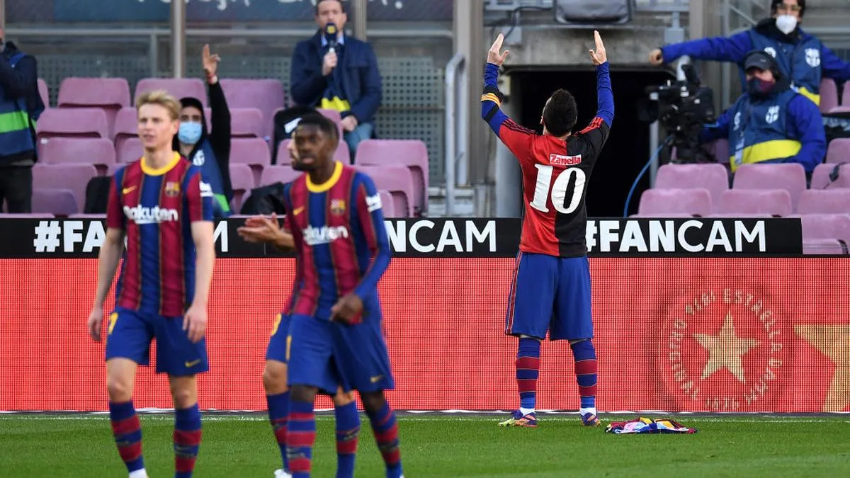 Boyhood Club of Lionel Messi sanctionne les enfants de 9 ans sur la photo avec le joueur de l’équipe rivale